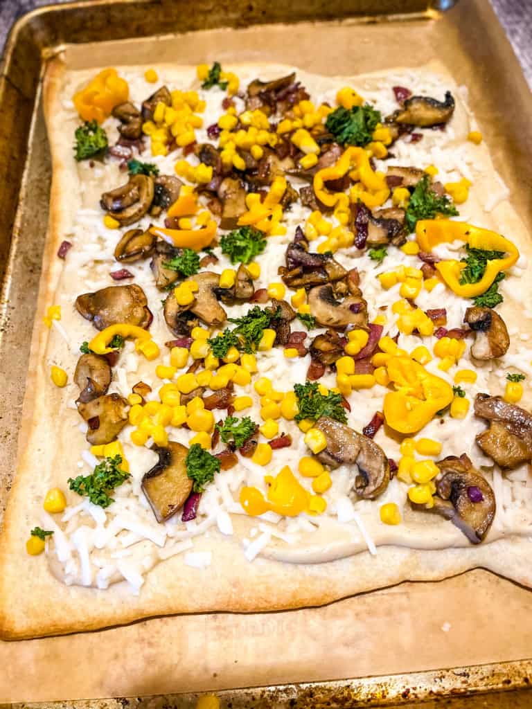 white pizza with vegan alfredo