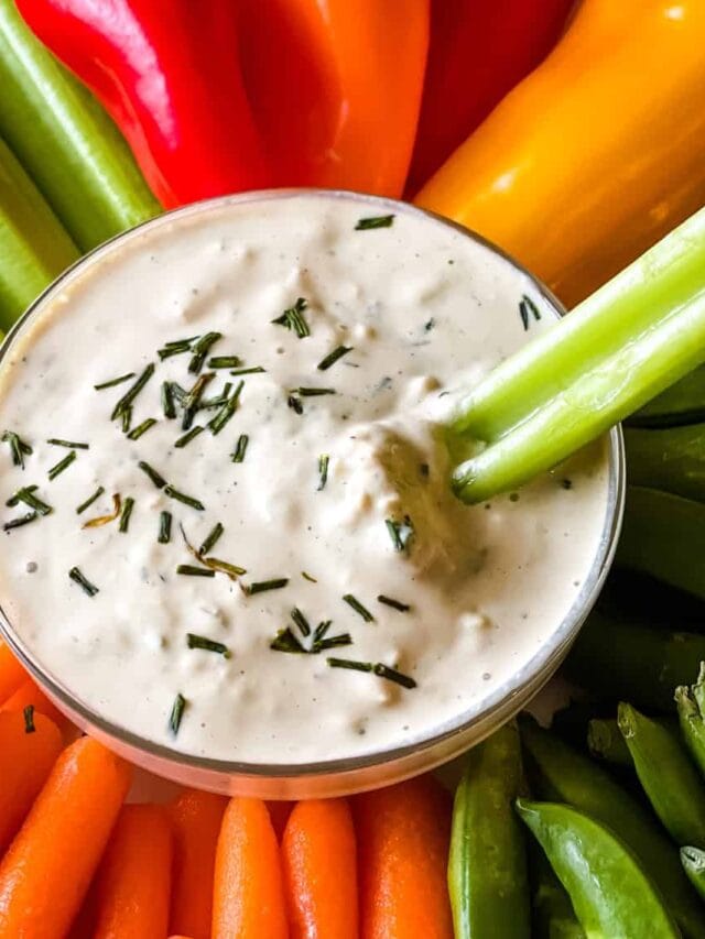Vegan Blue Cheese Dressing: Creamy Tofu and Cashew Recipe, Oil-Free