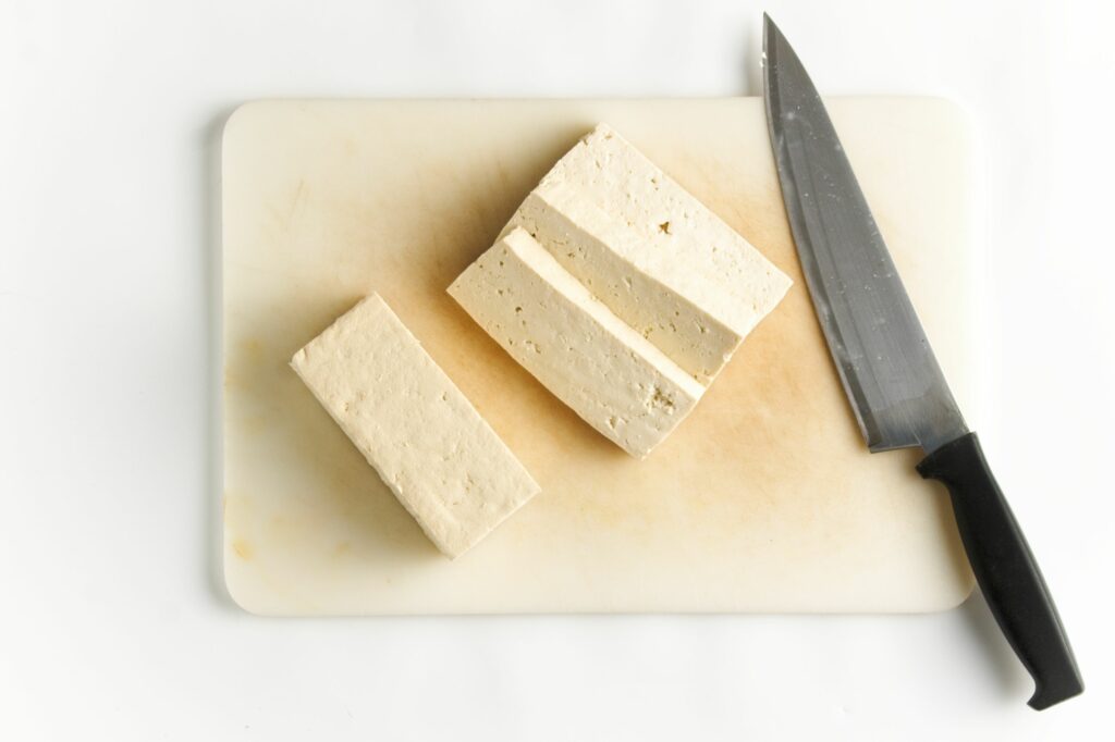 Slicing the tofu
